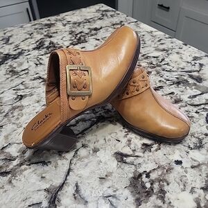 Clarks Mirabelle Leather Mule Clogs 7.5M